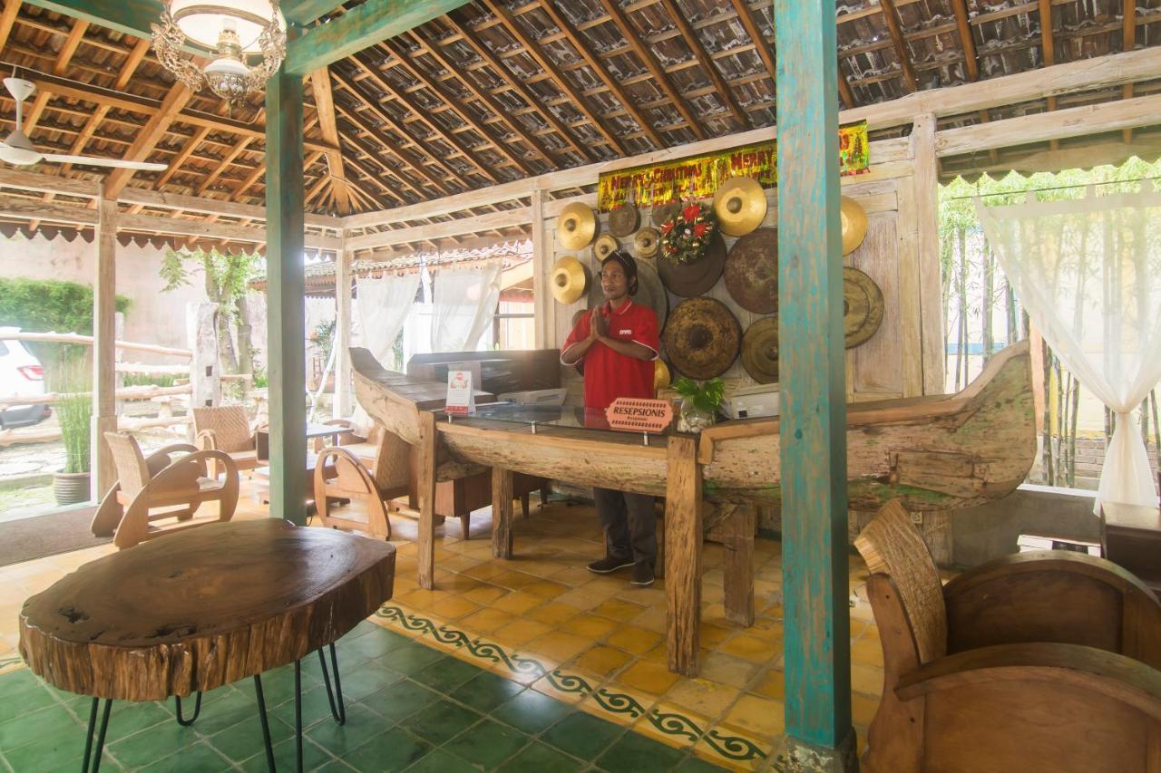 Kampung Lawasan Heritage Cottage Maguwo Экстерьер фото