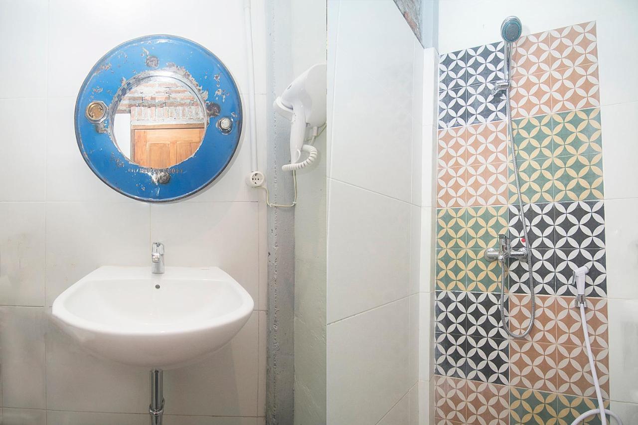 Kampung Lawasan Heritage Cottage Maguwo Экстерьер фото